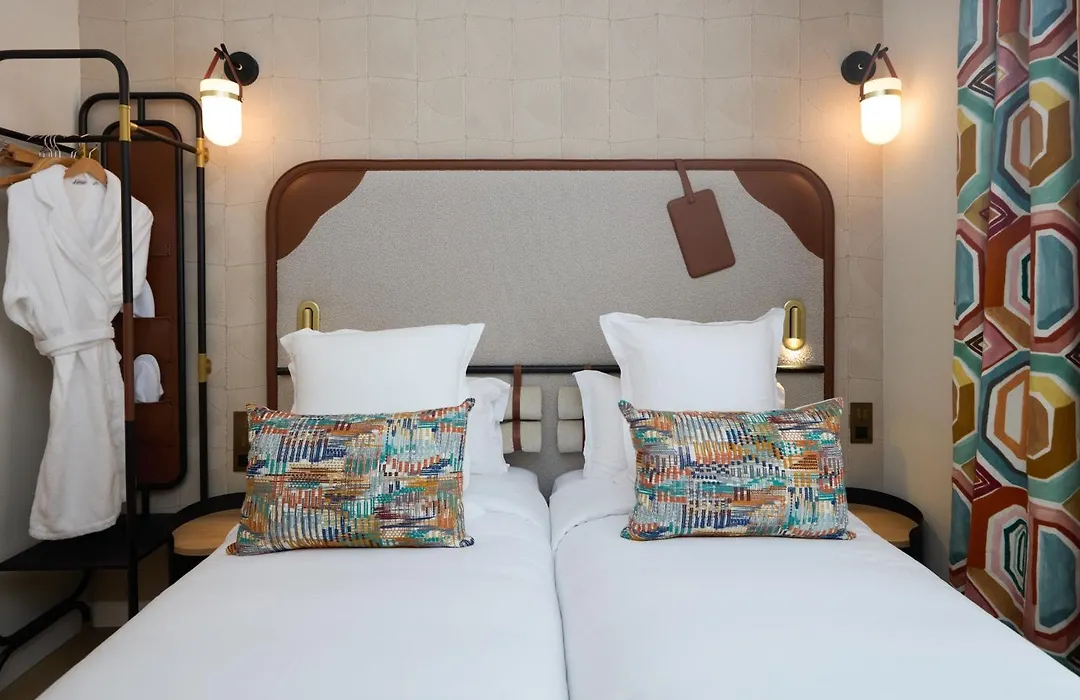 Hotel Hiro Paris-1